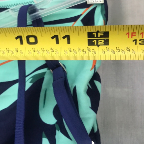 Unique classic bikini - Picture 8 of 13